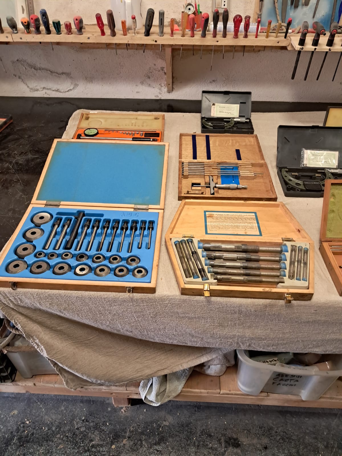 STRUMENTI PRECISIONE MECCANICA 10 scatole complete.